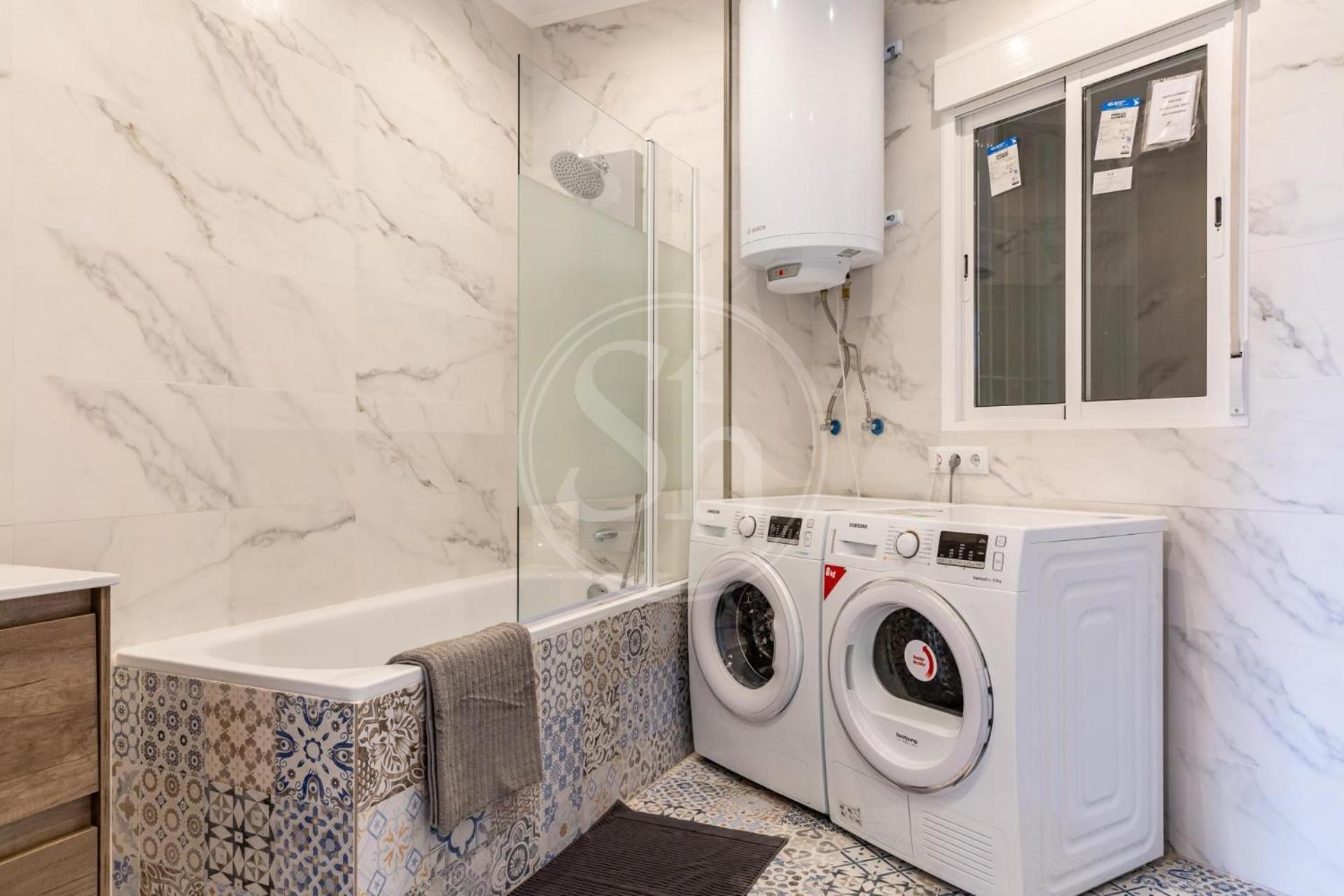 Apartment Near Sagrada Familia